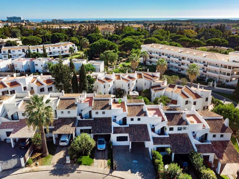 Vilamoura Family House Exterior foto
